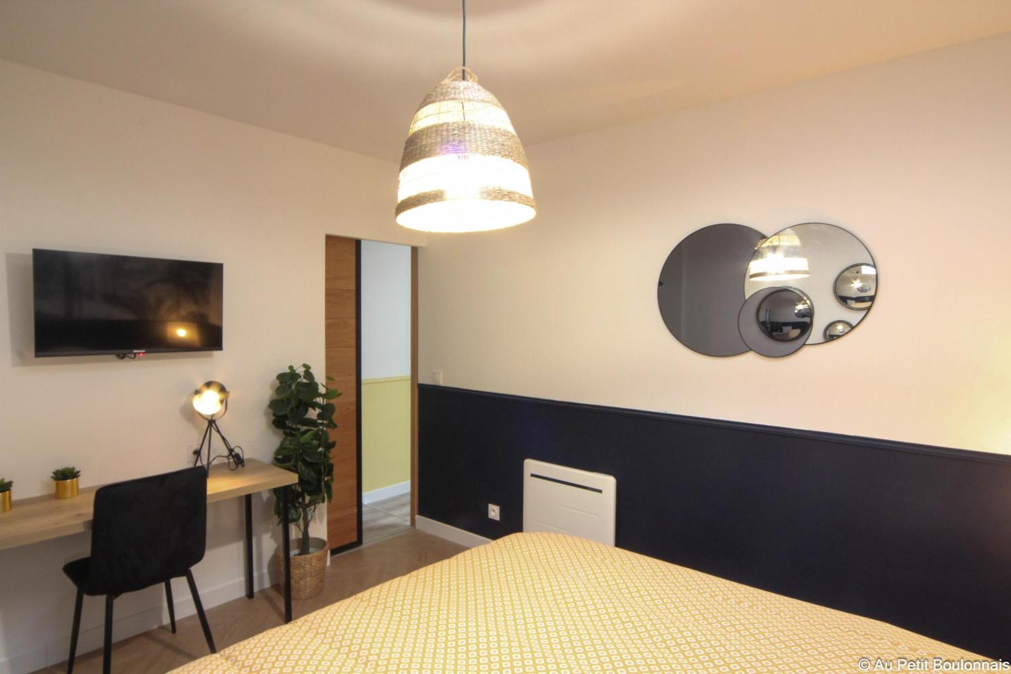 Au Nouveau Boulonnais - 4 Appartements Charmants Pour Couples, Familles Et Groupe D'Amis, Vieille Ville Et Centre Ville De Boulogne Sur Mer エクステリア 写真