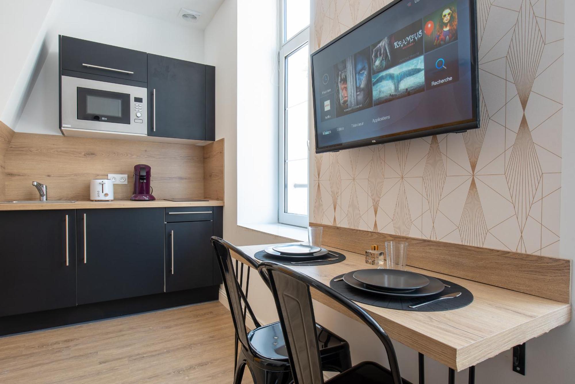 Au Nouveau Boulonnais - 4 Appartements Charmants Pour Couples, Familles Et Groupe D'Amis, Vieille Ville Et Centre Ville De Boulogne Sur Mer エクステリア 写真